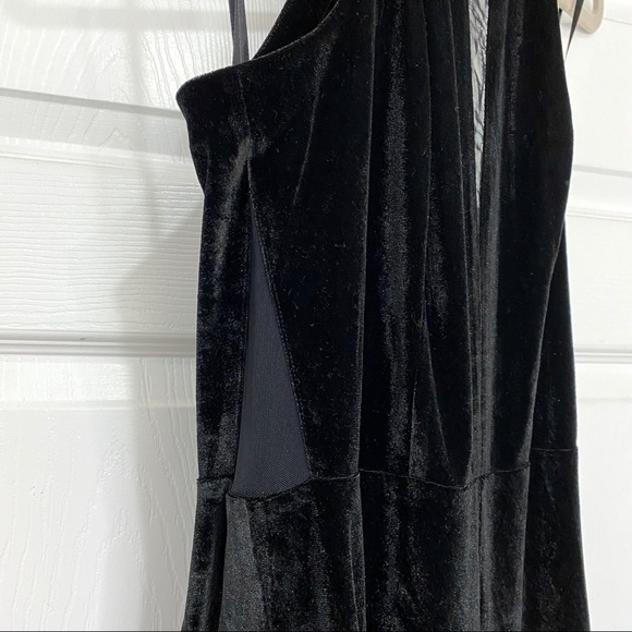 Lulu’s Ryse Lauren Mesh Cut Out Velvet Jumpsuit - Picture 5 of 6